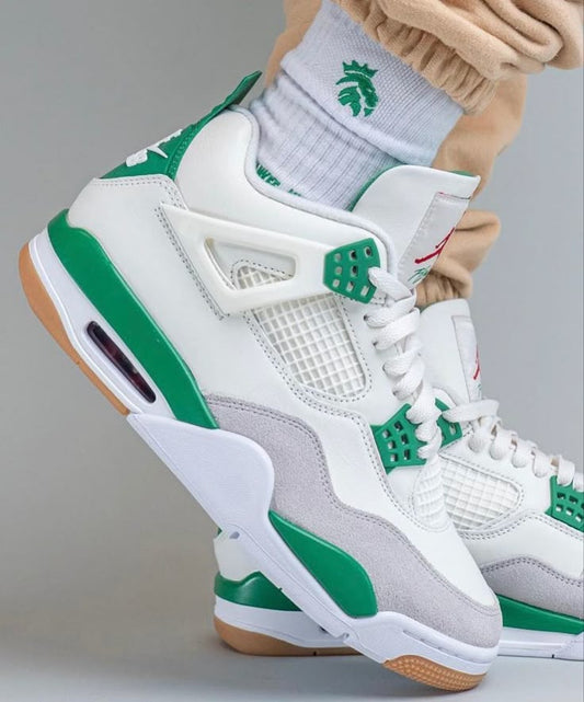 Nike Air Jordan 4 SB “Pine Green”